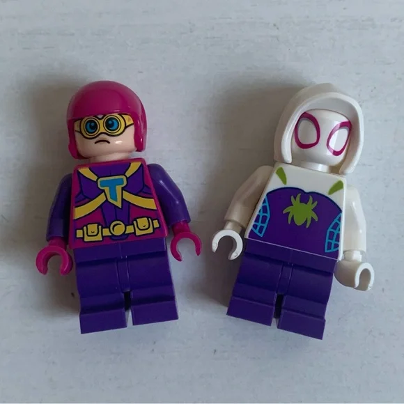 LEGO Marvel 11200 Spidey & Gobby’s Raptor Battle at Tree House HQ - Picture 3 of 11